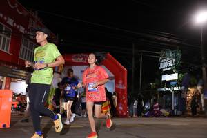 BIB: 356
                            <button type="button" onclick="openModal(26258894)" class="btn btn-primary btn-sm float-right btn-popup" data-toggle="modal" data-target=".modal-high-quality">
                        <i class="fas fa-shopping-cart"></i> Add to Cart
                    </button>
                                            <button type="button" onclick="isThisMe(26258894, true)" class="btn btn-success btn-sm float-right btn-popup btn-isme hidden" data-toggle="tooltip" data-placement="bottom" title="นี่คือรูปของคุณใช่ไหม คลิกที่นี่เพื่อเอาเข้าอัลบั้ม">
                        <i class="fas fa-plus"></i> Add to album
                    </button>
                    <button type="button" onclick="isThisMe(26258894, false)" class="btn btn-warning btn-sm float-right btn-popup btn-isnotme hidden">
                        <i class="fas fa-ban"></i> Remove from album
                    </button>